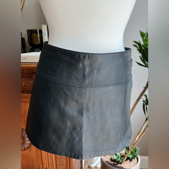BCBGMaxAzria Faux Leather Moto Mini Skirt - Picture 1 of 6